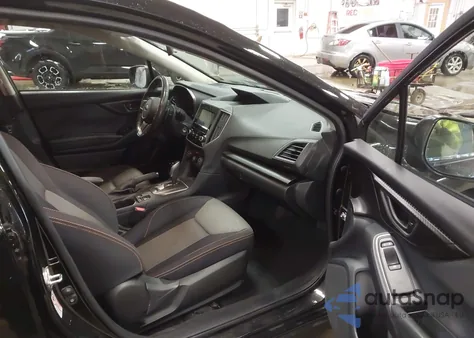 2019 Subaru Crosstrek 2.0I Premium из США, поврежденный, VIN JF2GTACC2KH315955